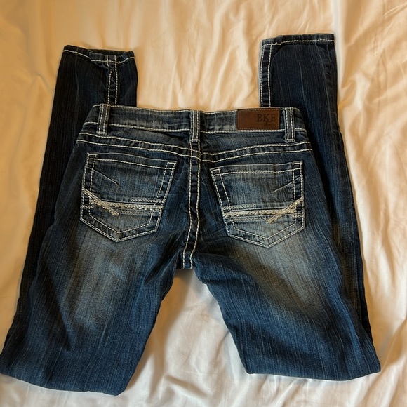 BKE Stella - Picture 2 of 3